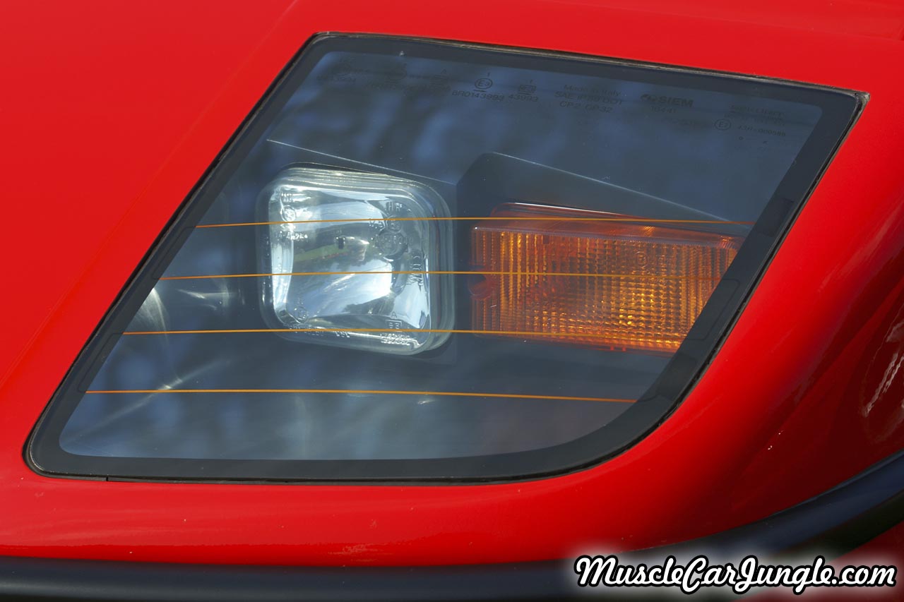 1991 Ferrari F40 Headlight