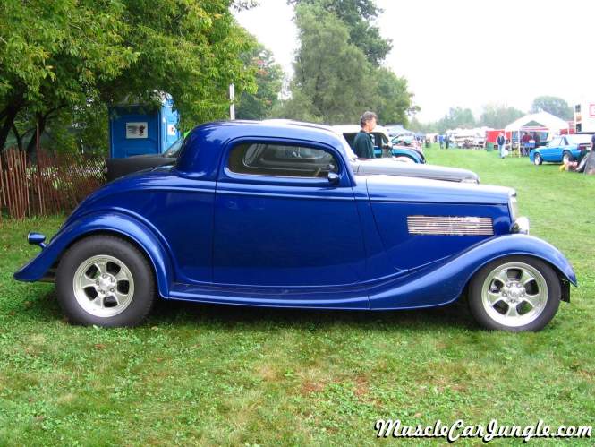 1933 Ford Coupe Profile