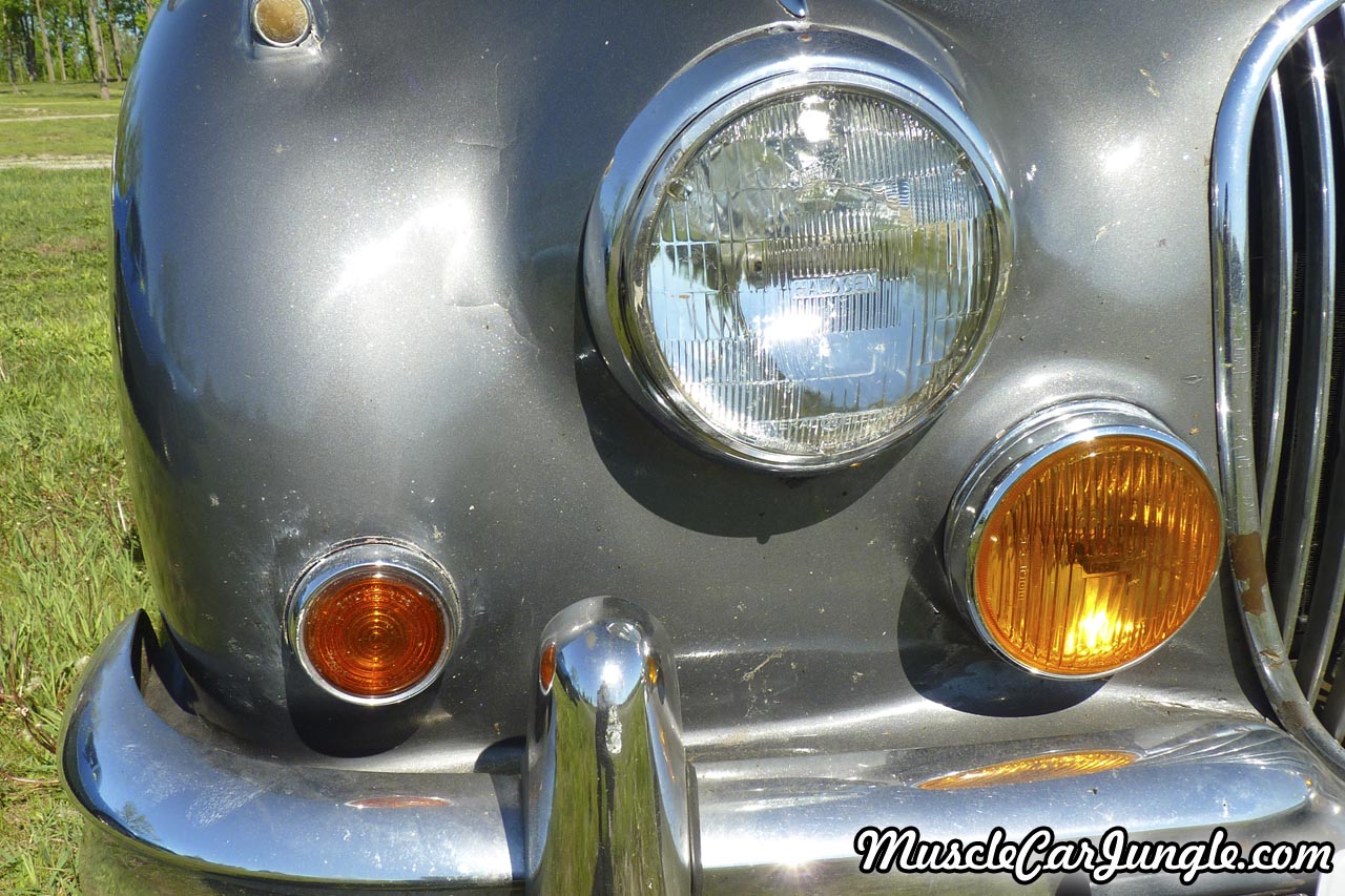 1964 Jaguar 3.4 MK II Lights