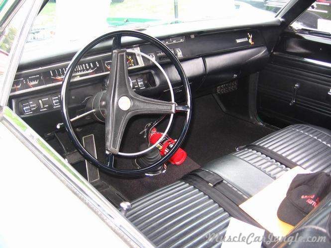 1969 Roadrunner 440 6BBL Interior