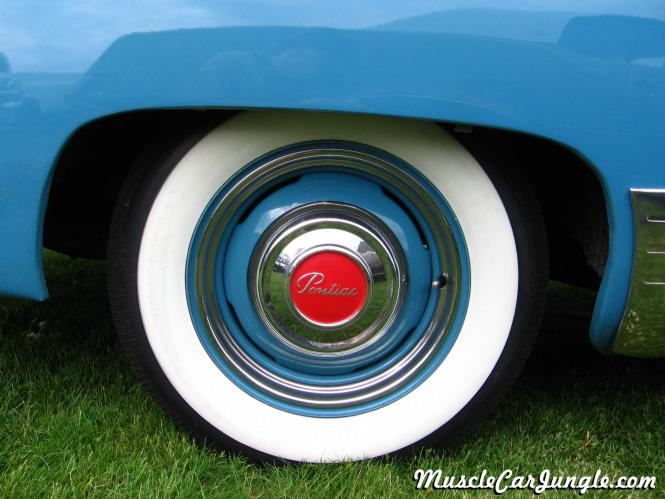 1951 Pontiac Wheel